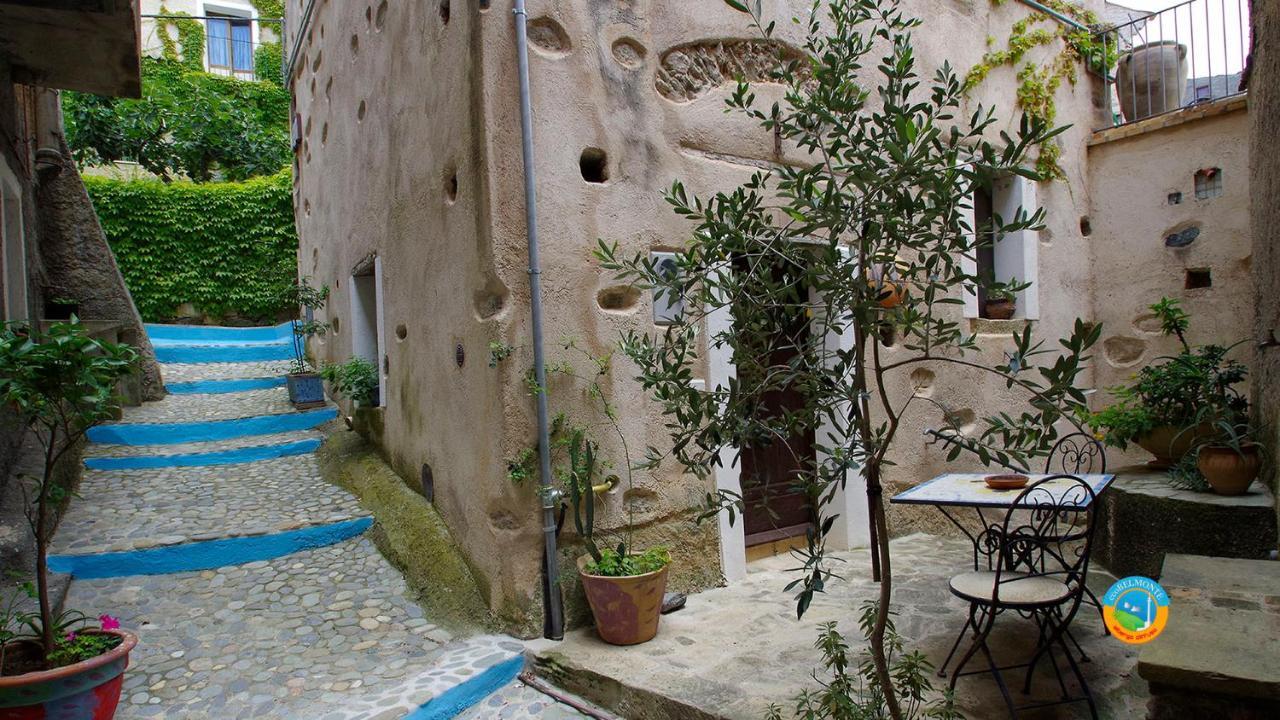 Albergo Diffuso Ecobelmonte 贝尔蒙特卡拉布罗 外观 照片